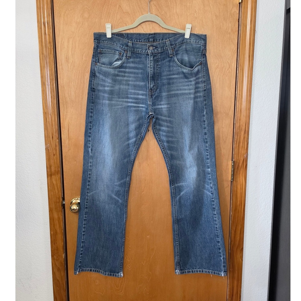 Levis 527 Slim Bootcut Jeans Mens 36x32 Medium Wash Blue Denim 05527-0501
